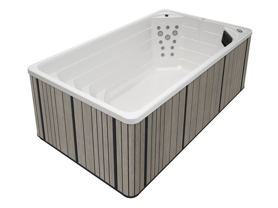 Spa de nage Sky avec système Silent Pump et désinfection UV