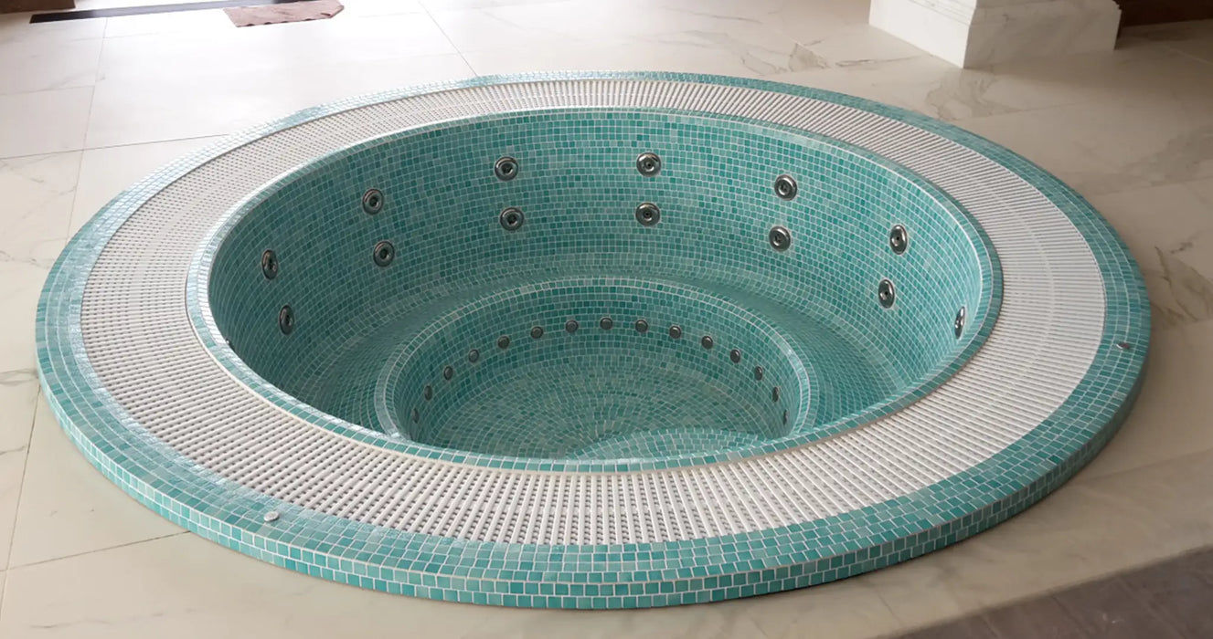 Spa professionnel Oasis 40 Aquavia avec jets en acier inoxydable usage intensif