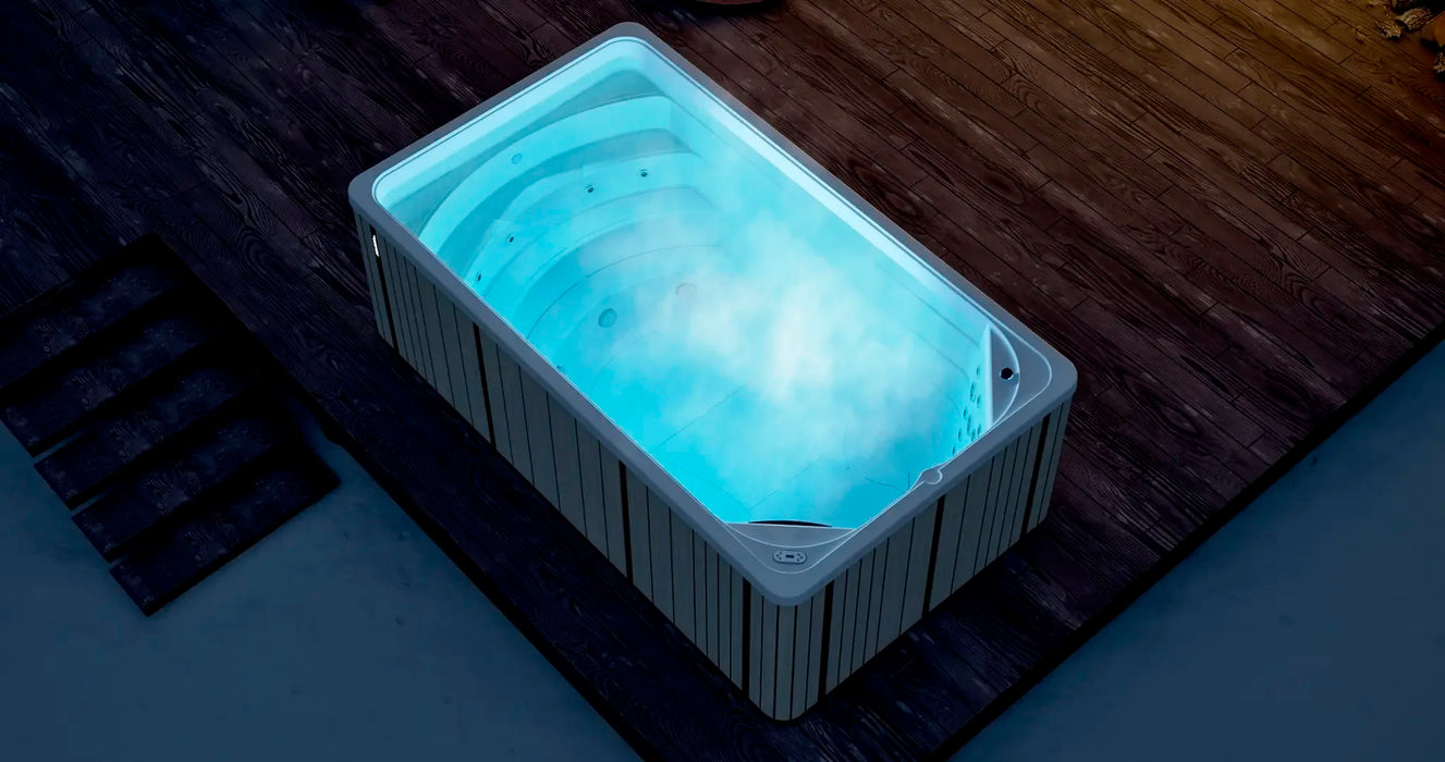 SWIMSPA SKY